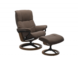 Stressless Mayfair Signature Chair with Footstool
